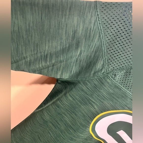 NFL teens APPAREL Greenbay Packers Long Sleeve Jersey Top Small Football - Picture 4 of 6